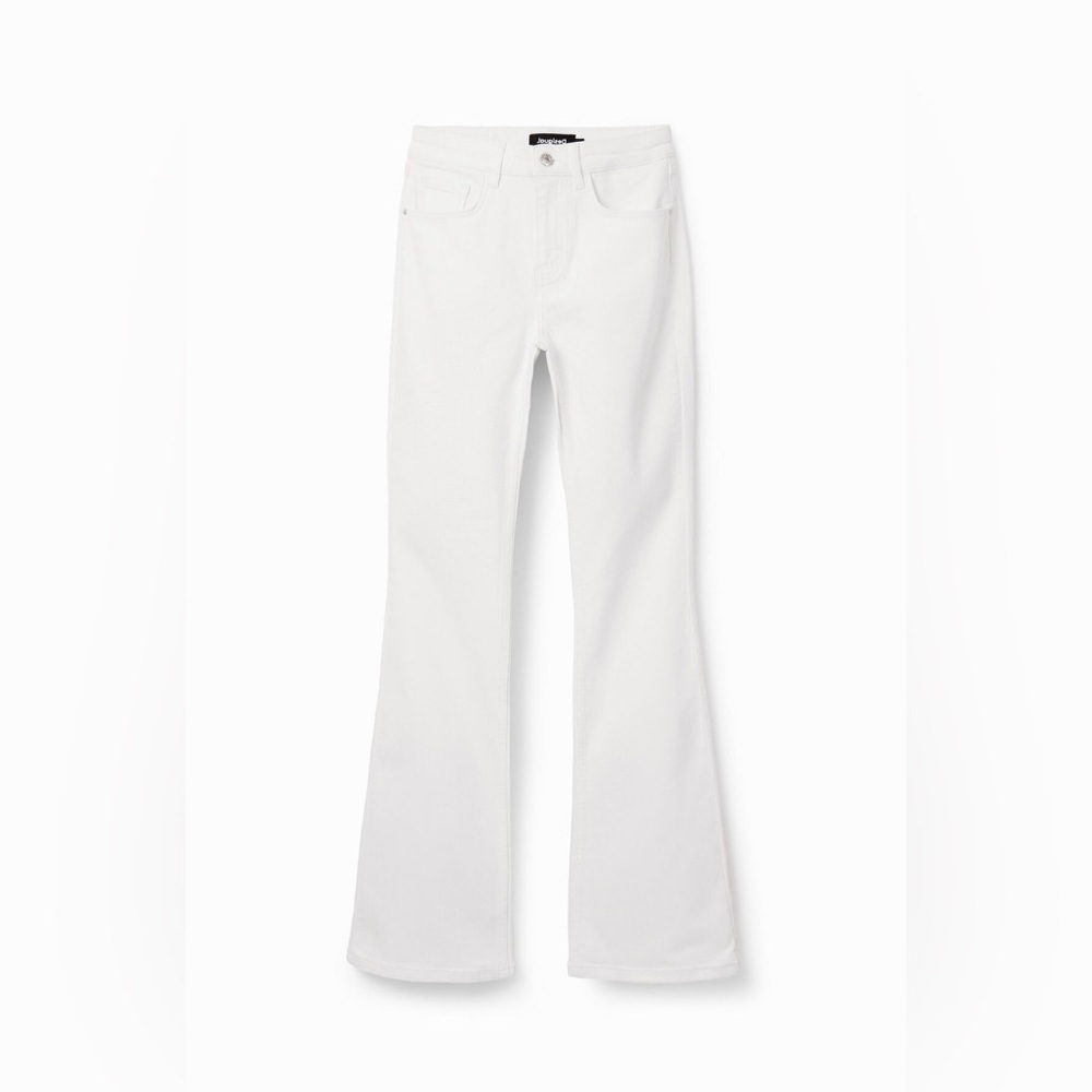 NWT Desigual- Luna Flare Jeans in White. Size EU 42 or US 14